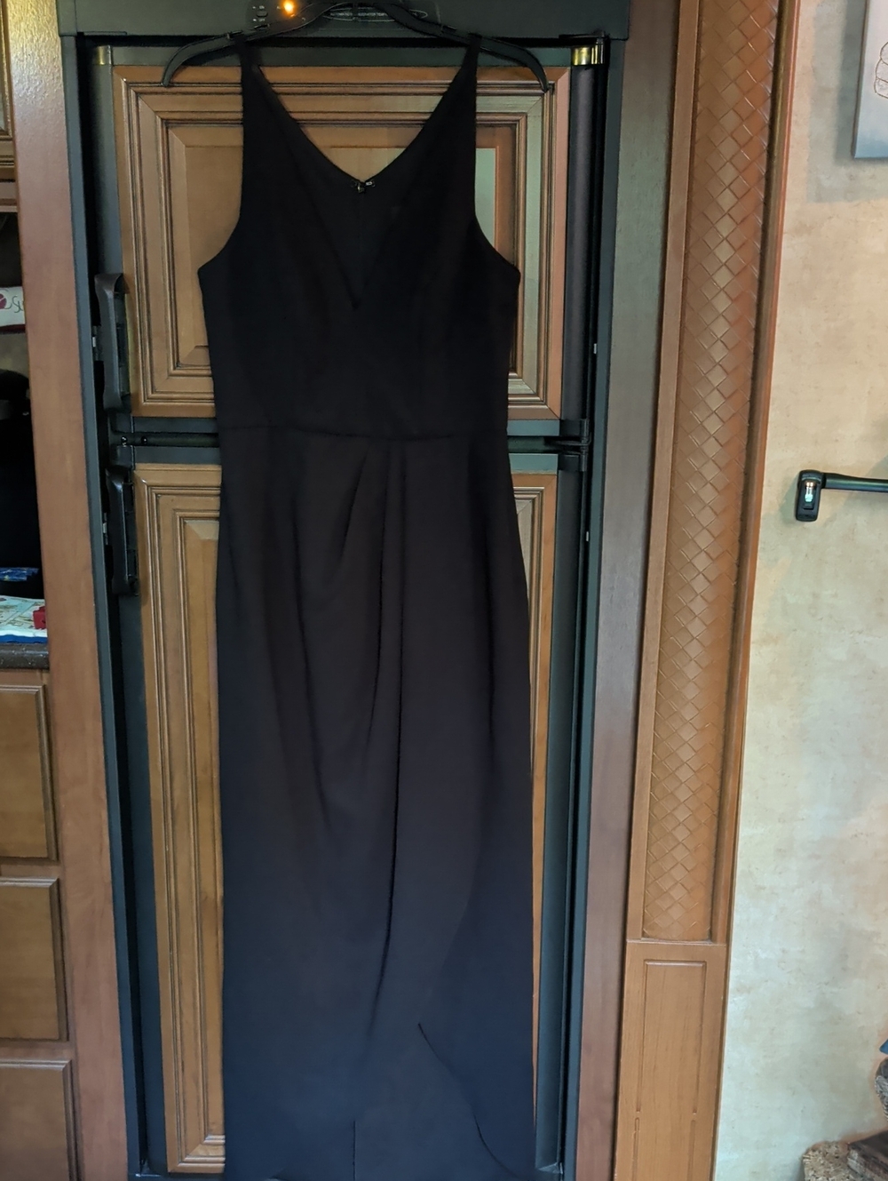 Aqua Black V-Neck Sleeveless Maxi Dress